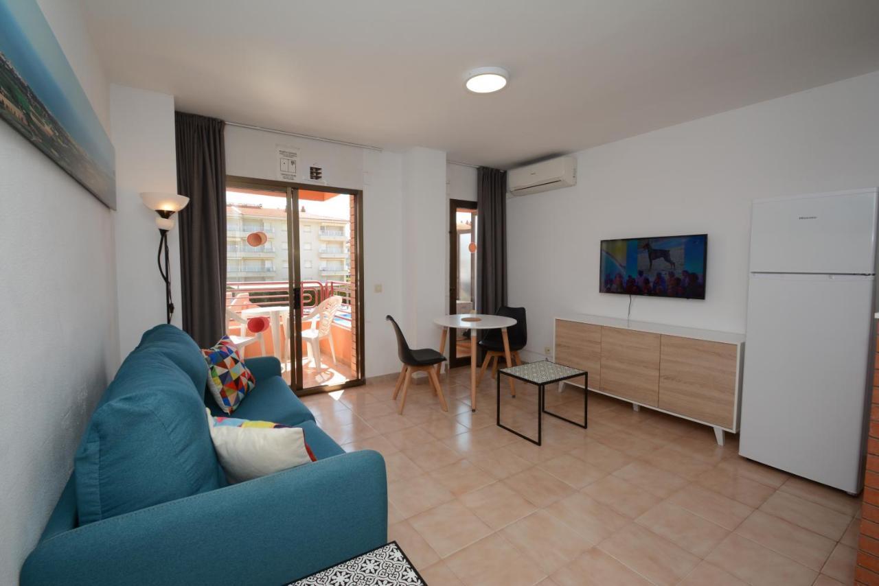 Apartamentos Familiares Sa Gavina Estartit 레스타르티트 외부 사진