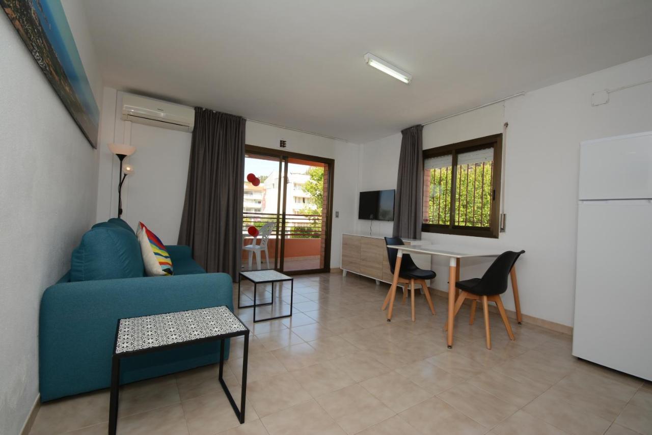 Apartamentos Familiares Sa Gavina Estartit 레스타르티트 외부 사진