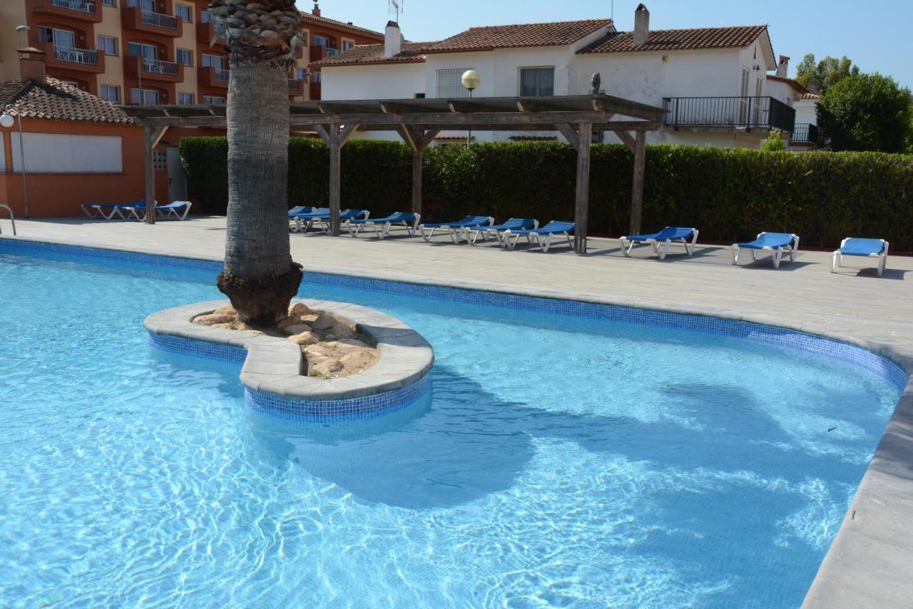 Apartamentos Familiares Sa Gavina Estartit 레스타르티트 외부 사진