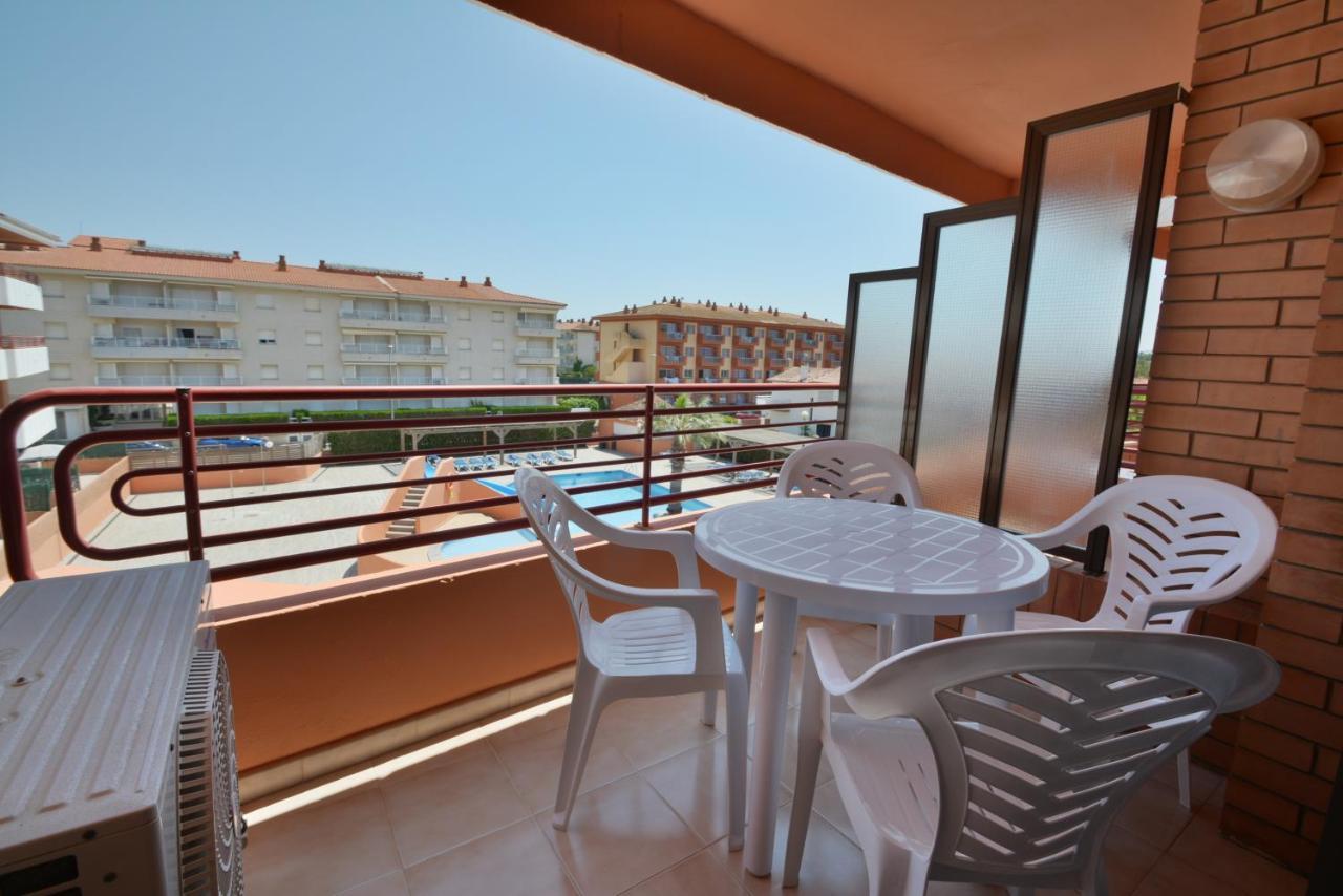Apartamentos Familiares Sa Gavina Estartit 레스타르티트 외부 사진