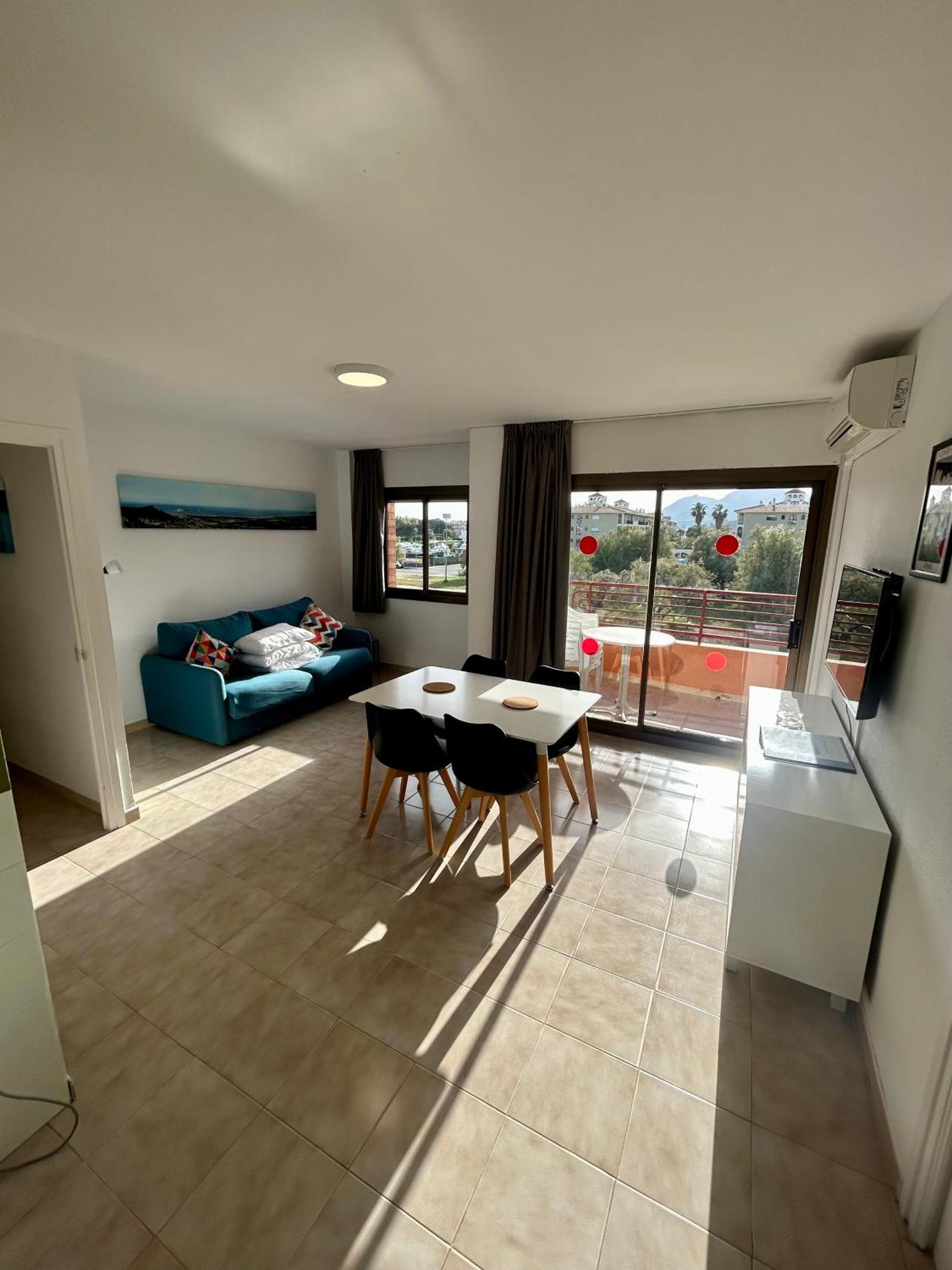 Apartamentos Familiares Sa Gavina Estartit 레스타르티트 외부 사진